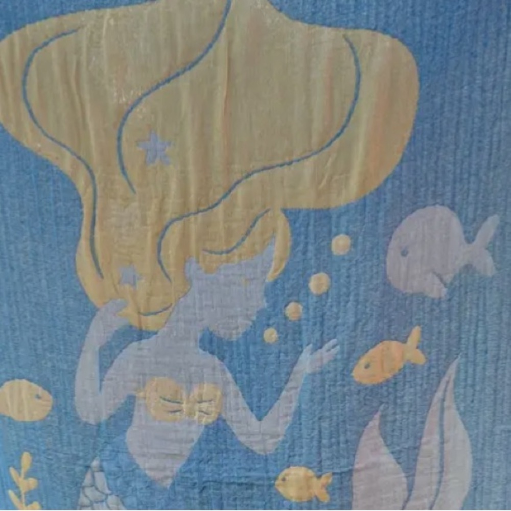 Mermaid Beach Towel New With Tags Woven Never Printed Hand Loom Weave Aquamarine